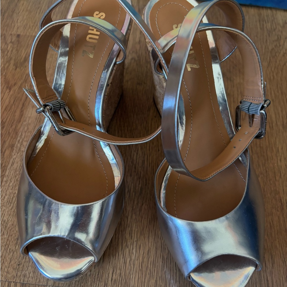 SCHUTZ Silver Metallic Open-Toe Wedge Sandals - Size 9